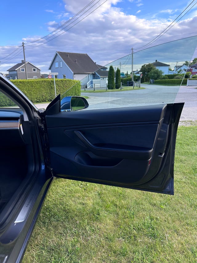2019 TESLA MODEL 3 - 22