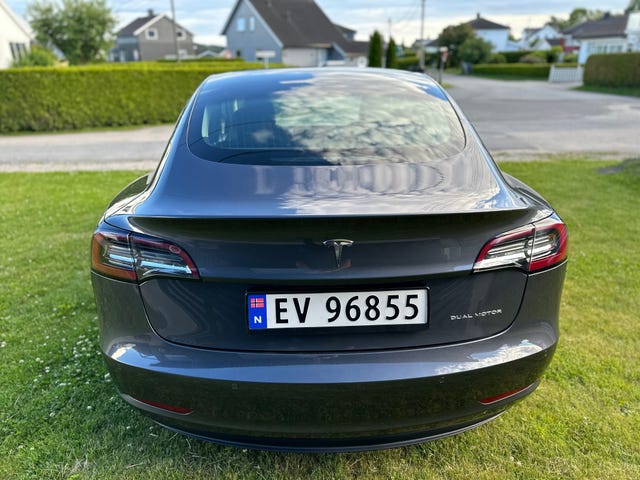 2019 TESLA MODEL 3 - 8