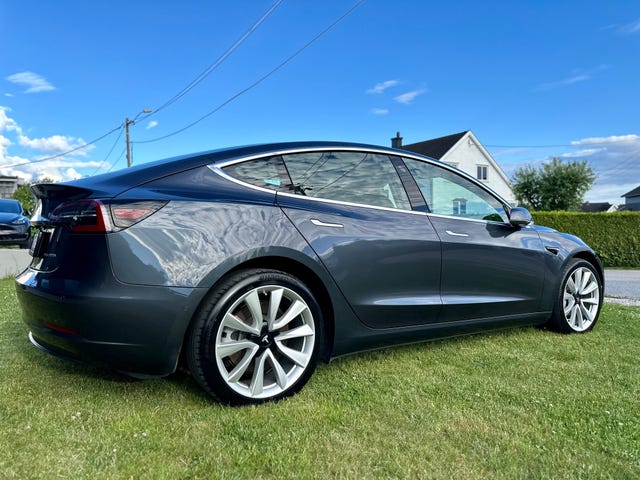 2019 TESLA MODEL 3 - 11