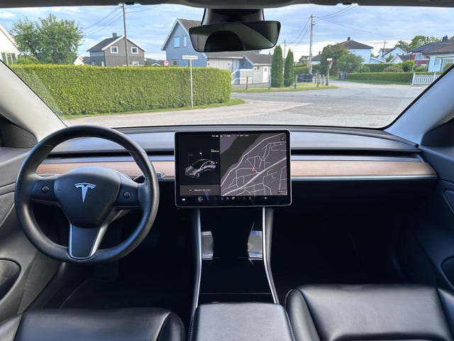 2019 TESLA MODEL 3 - 33
