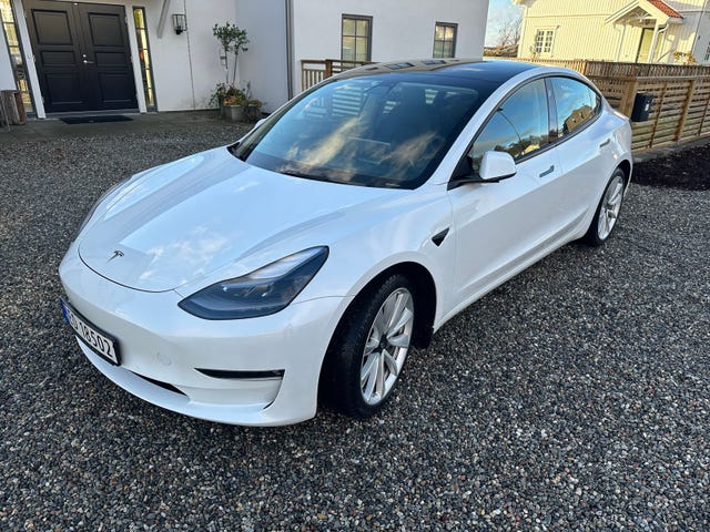LRW3E7EK7MC324419 2021 TESLA MODEL 3-4