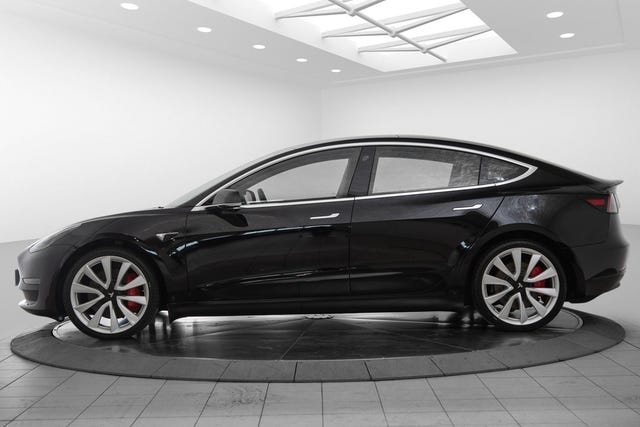 5YJ3E7EB2KF320913 2019 TESLA MODEL 3-2