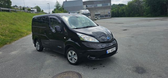 VSKTAAME0U0504477 2015 NISSAN E-NV200-1