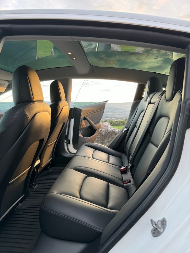 2019 TESLA MODEL 3 - 9