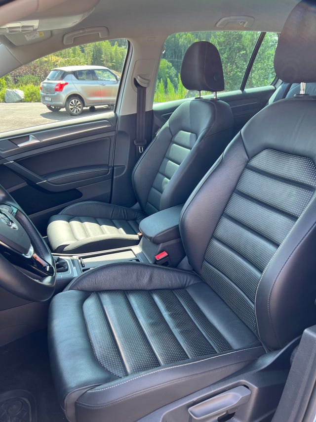 2019 VOLKSWAGEN GOLF - 8