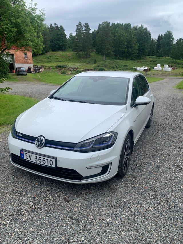 WVWZZZAUZK8904434 2019 VOLKSWAGEN GOLF-0