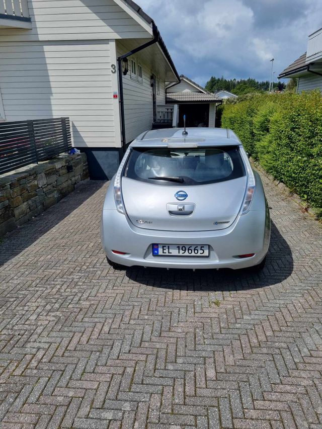 2012 NISSAN LEAF - 4