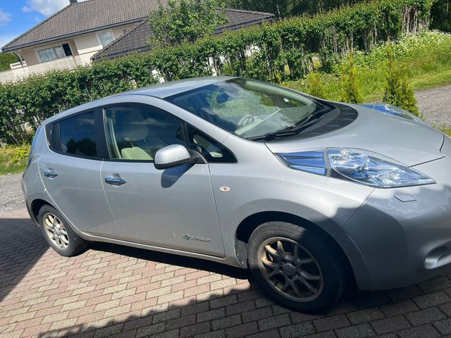 JN1FAAZE0U0009673 2012 NISSAN LEAF-5