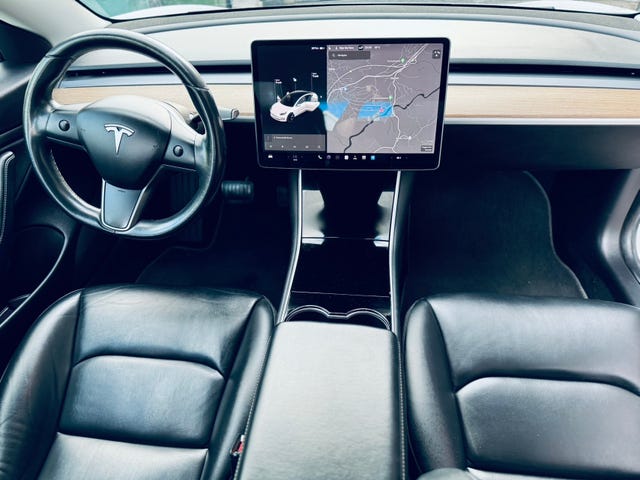 2019 TESLA MODEL 3 - 20