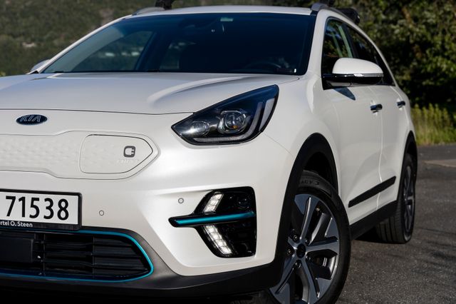 2020 KIA E-NIRO - 4