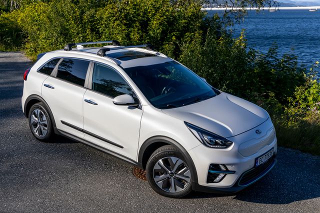 2020 KIA E-NIRO - 3