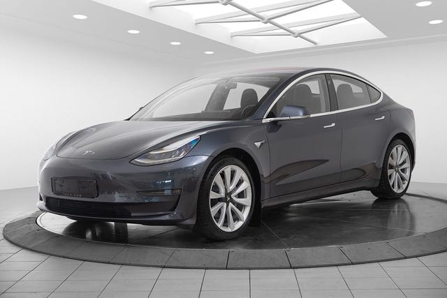 5YJ3E7EBXKF240985 2019 TESLA MODEL 3-1