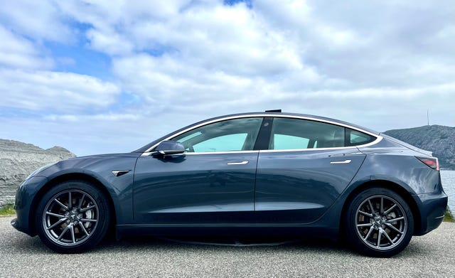 5YJ3E7EB6KF339061 2019 TESLA MODEL 3-5
