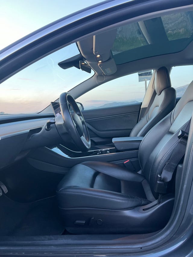 2019 TESLA MODEL 3 - 16