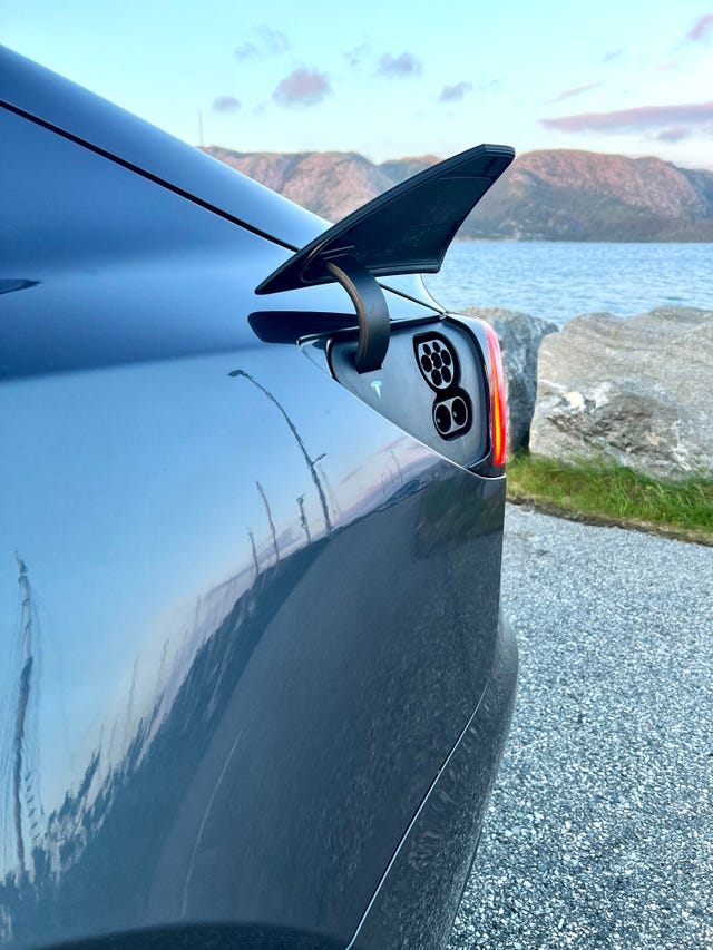 2019 TESLA MODEL 3 - 11
