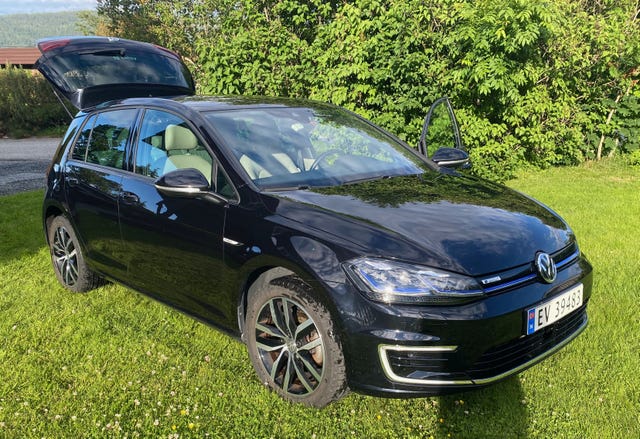 WVWZZZAUZKW905165 2019 VOLKSWAGEN GOLF-1