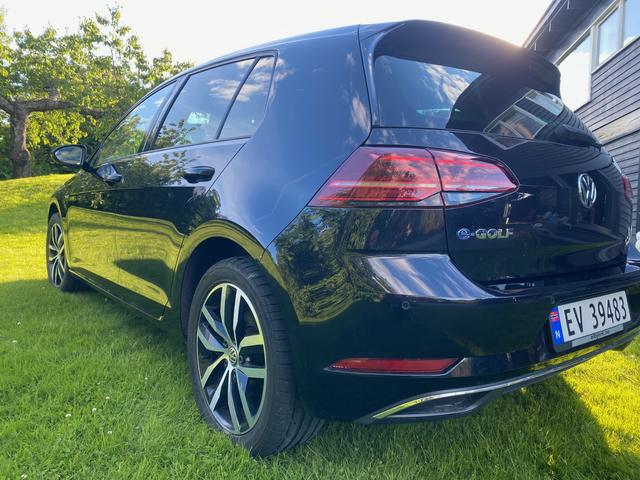 WVWZZZAUZKW905165 2019 VOLKSWAGEN GOLF-2