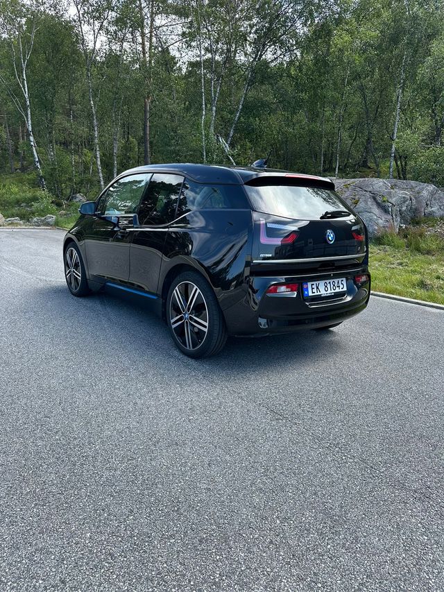 WBY7Z2108J7B27278 2018 BMW I3-0