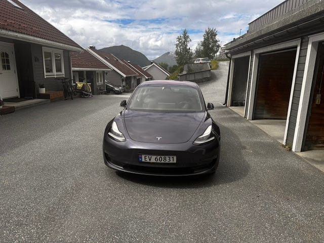 5YJ3E7EB6KF236903 2019 TESLA MODEL 3-2