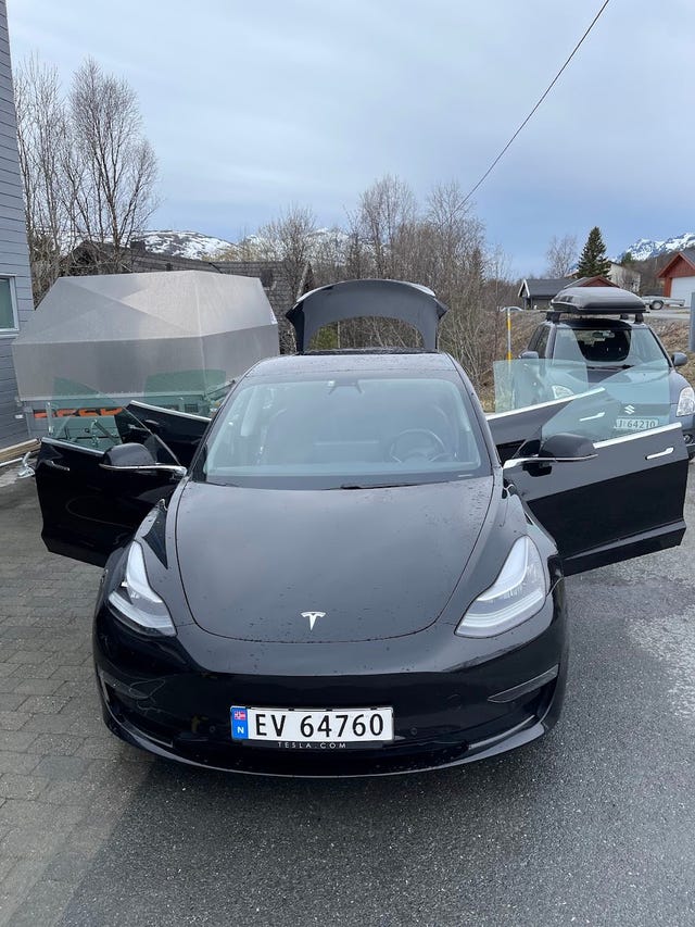 2019 TESLA MODEL 3 - 10