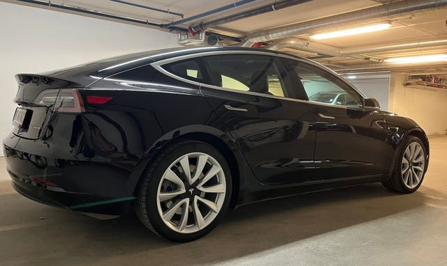 5YJ3E7EB0KF343199 2019 TESLA MODEL 3-5