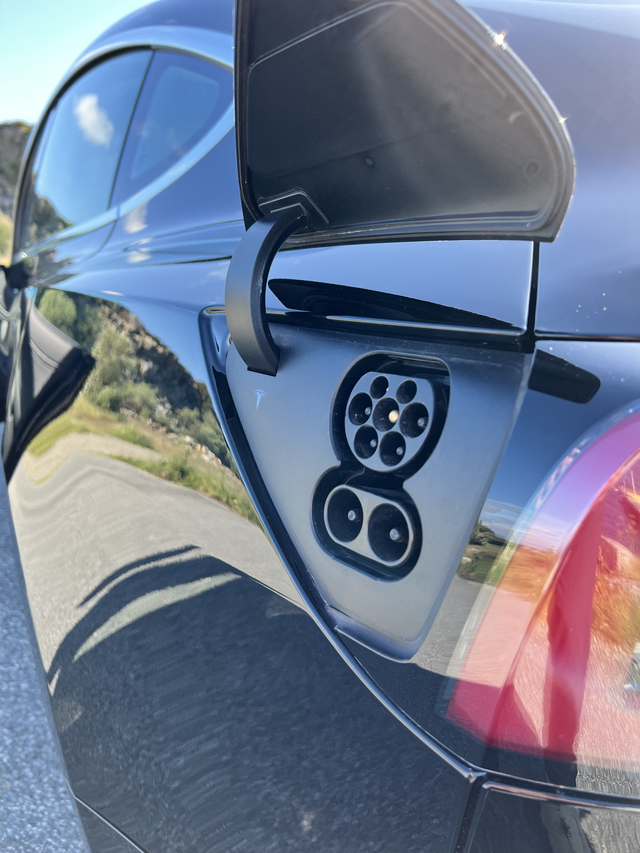2019 TESLA MODEL 3 - 10