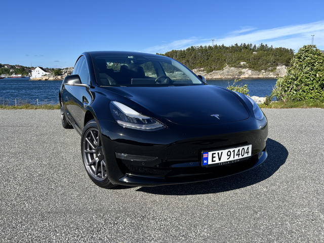 5YJ3E7EA2KF372842 2019 TESLA MODEL 3-0