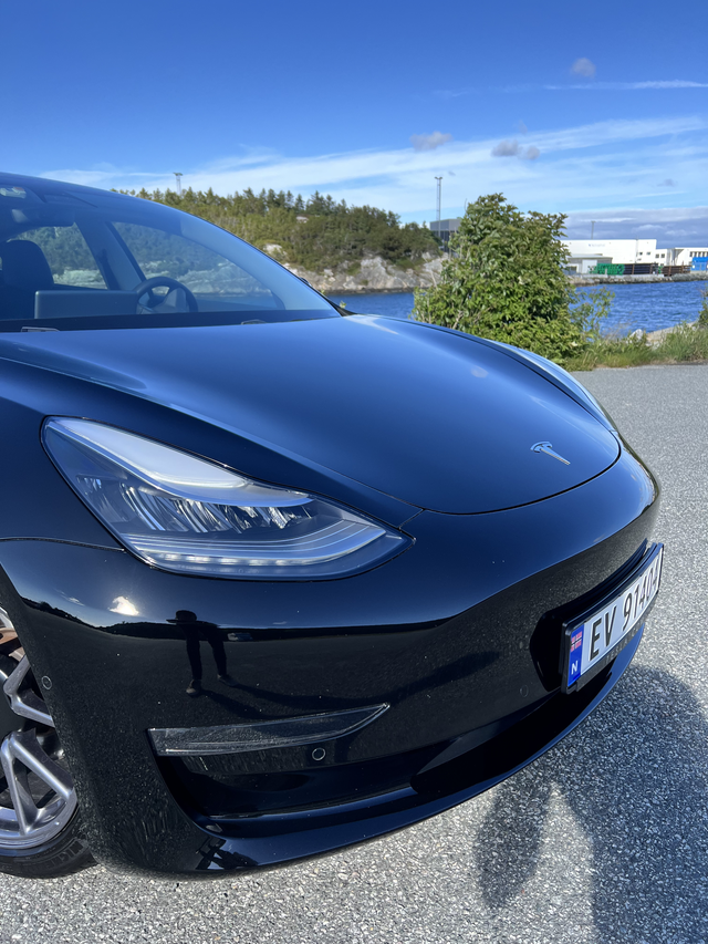 2019 TESLA MODEL 3 - 8