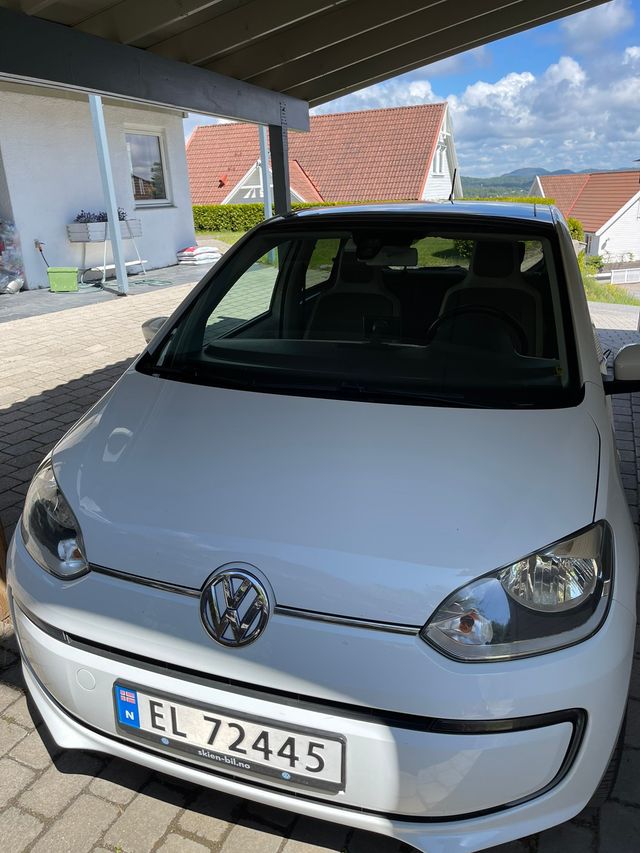 2015 VOLKSWAGEN UP! - 4