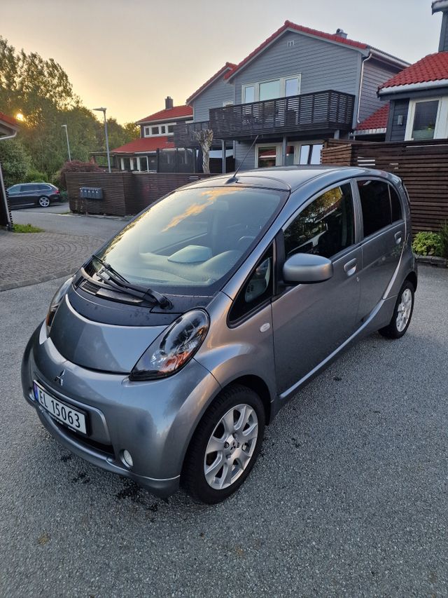 2012 MITSUBISHI I-MIEV - 2