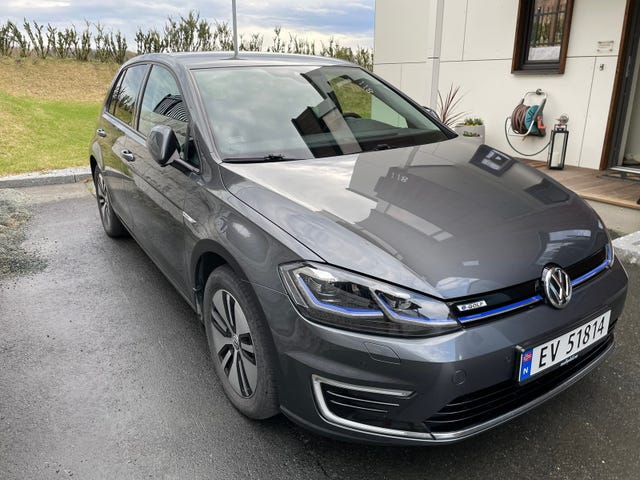 WVWZZZAUZK8907584 2019 VOLKSWAGEN GOLF-2