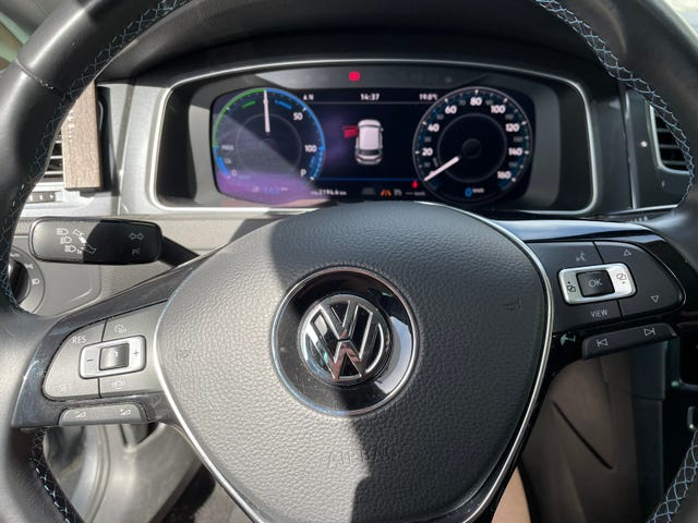2019 VOLKSWAGEN GOLF - 10