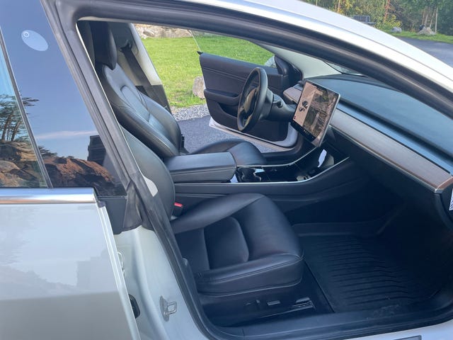 2019 TESLA MODEL 3 - 8