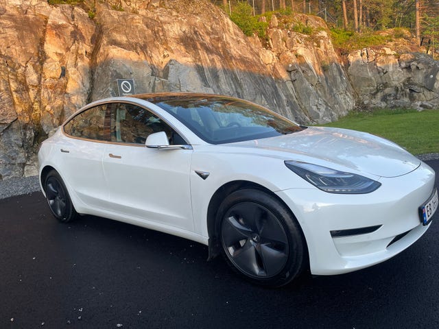 5YJ3E7EB9KF489939 2019 TESLA MODEL 3-0