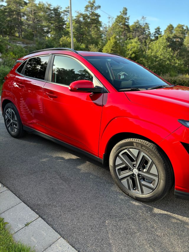 2023 HYUNDAI KONA - 8