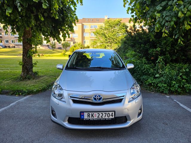 2011 TOYOTA AURIS - 1