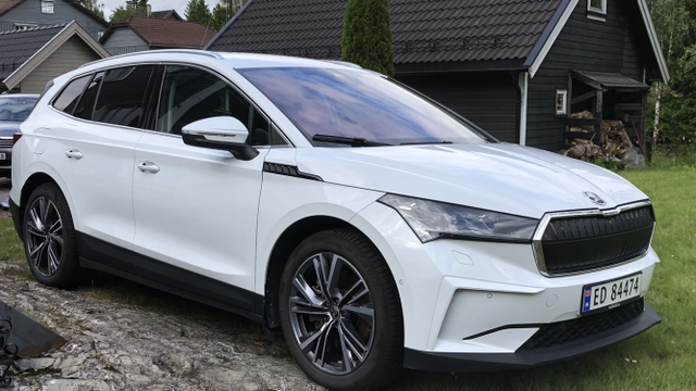 2022 SKODA ENYAQ - 6