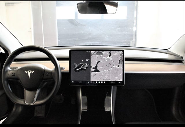 2019 TESLA MODEL 3 - 13