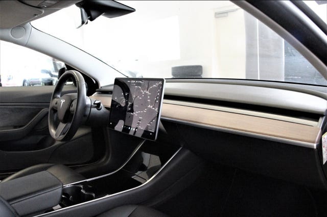 2019 TESLA MODEL 3 - 15