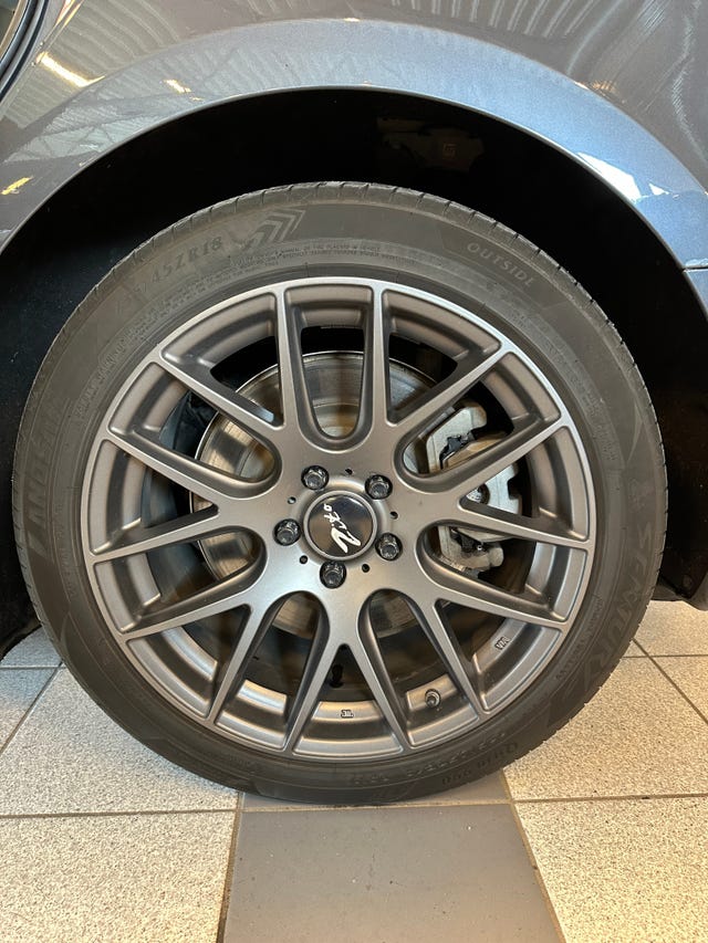 2019 TESLA MODEL 3 - 16