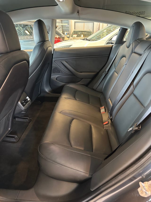 2019 TESLA MODEL 3 - 14