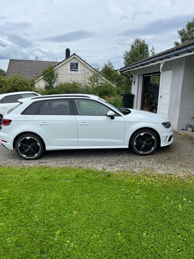 2016 AUDI A3 - 4