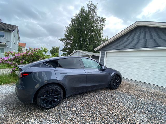 2021 TESLA MODEL Y - 6