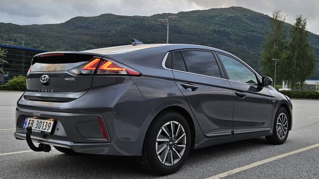 2020 HYUNDAI IONIQ - 7