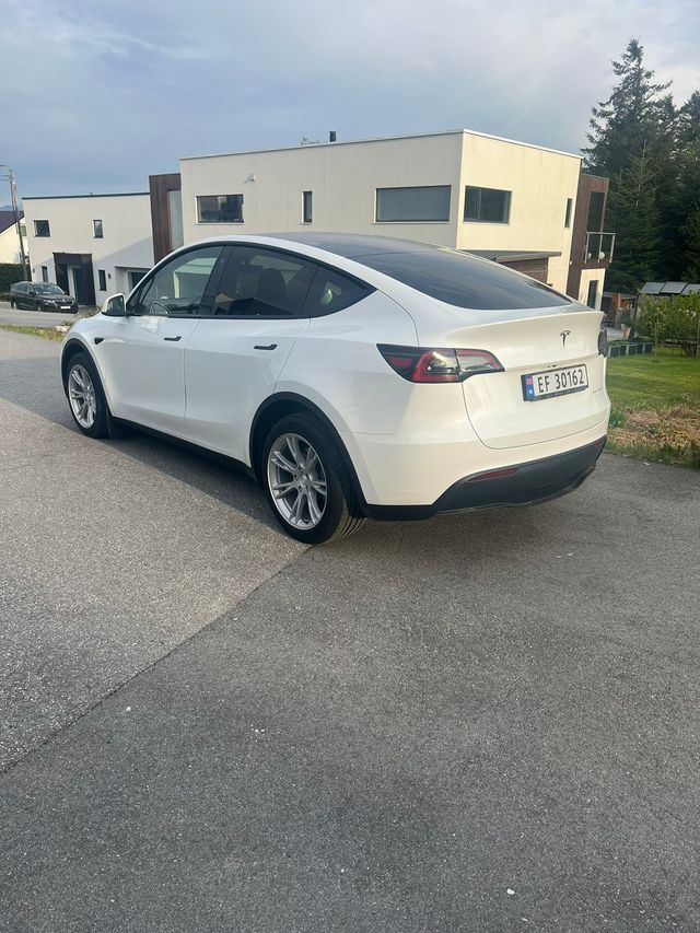 XP7YGCEK2PB077294 2023 TESLA MODEL Y-3