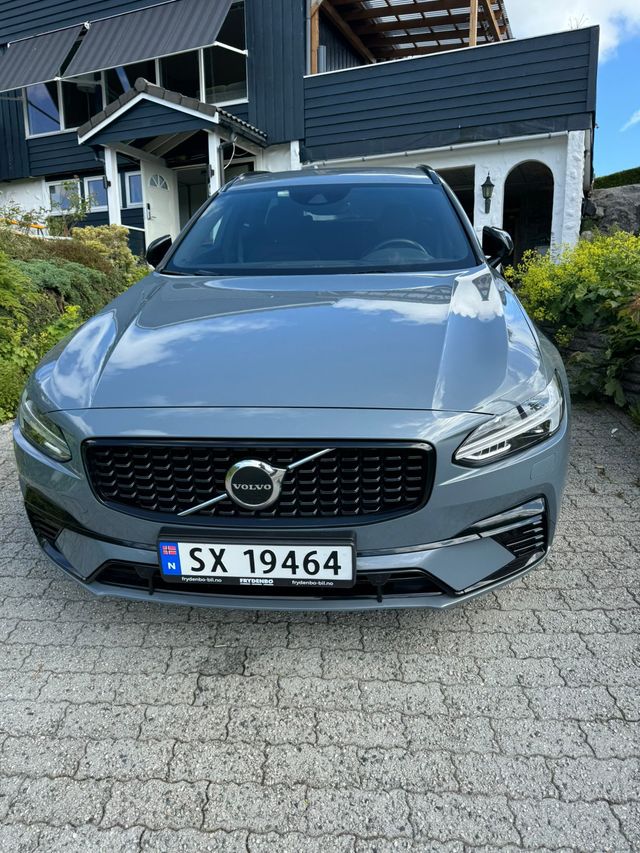 YV1PWBFVDM1166372 2021 VOLVO V90-3