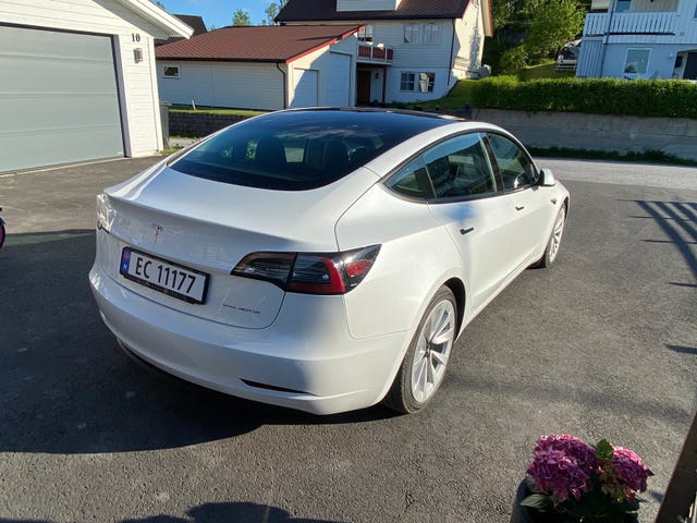 2021 TESLA MODEL 3 - 8