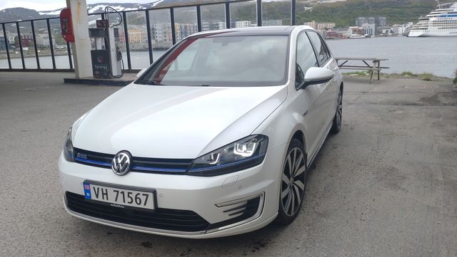 2016 VOLKSWAGEN GOLF - 1