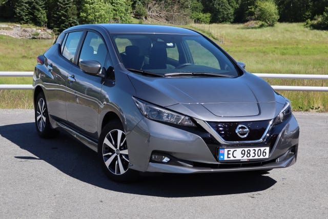 2021 NISSAN LEAF - 9