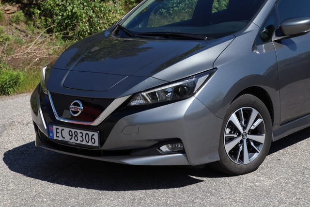 2021 NISSAN LEAF - 8